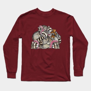 Sleeping pile of raccoons Long Sleeve T-Shirt